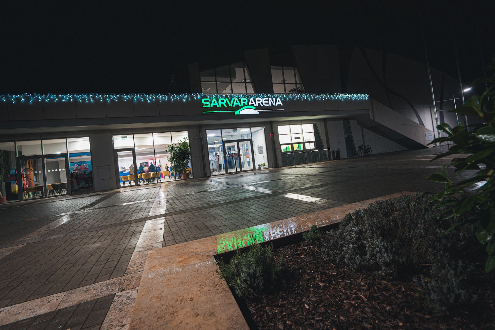 Partnerek és szervezők a Sárvári Labdarúgó Teremtornán